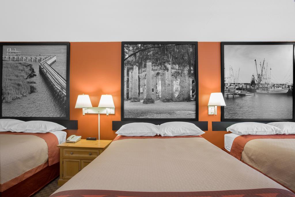 Super 8 By Wyndham Port Royal/Beaufort Экстерьер фото